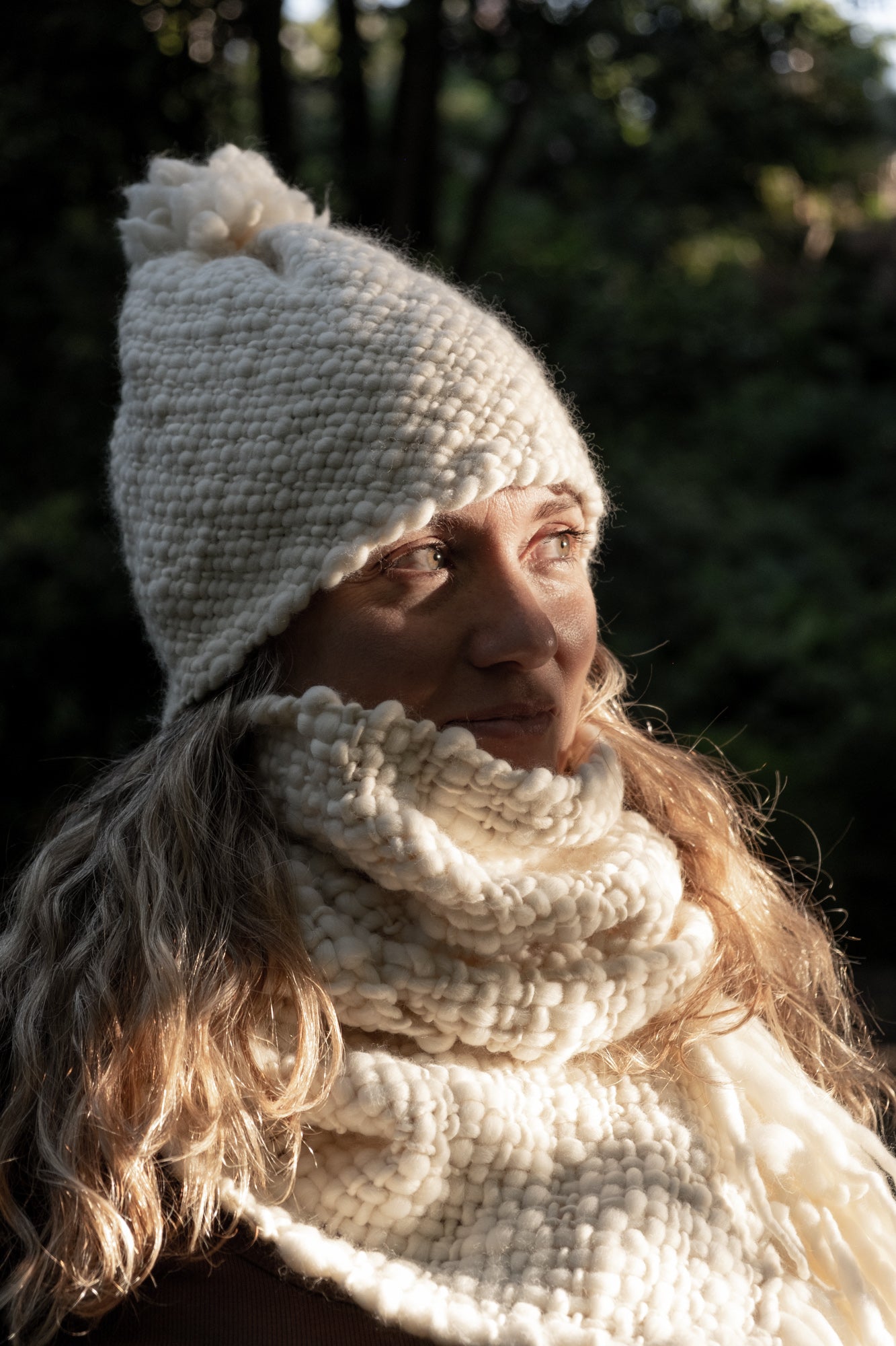 Gorro de lana merino crudo natural tejido artesanalmente